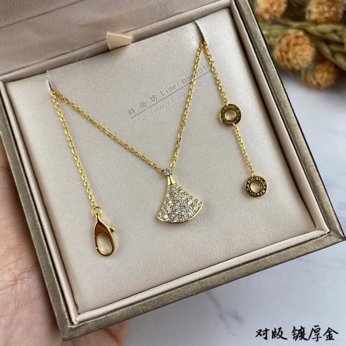 Bvlgari飾品 寶格麗經典diva系列 滿鑽扇形小裙子項鏈  zgbq3273